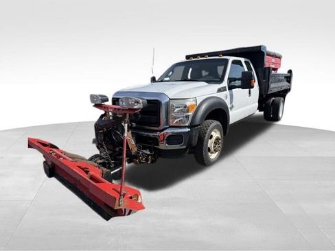 Used 2015 Ford F550 4x4 SuperCab Super Duty image 5