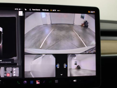 Used 2023 Tesla Model 3 Standard Range RWD image 31