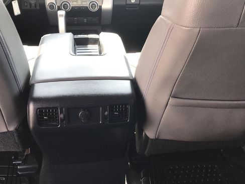 Used 2018 Toyota Tundra Limited w/ Limited Premium Package AWD/4WD image 13