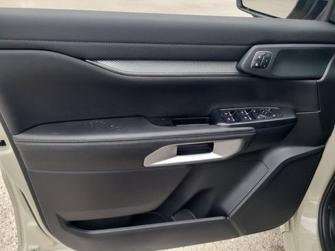 New 2026 Ford Ranger Lariat RWD image 16