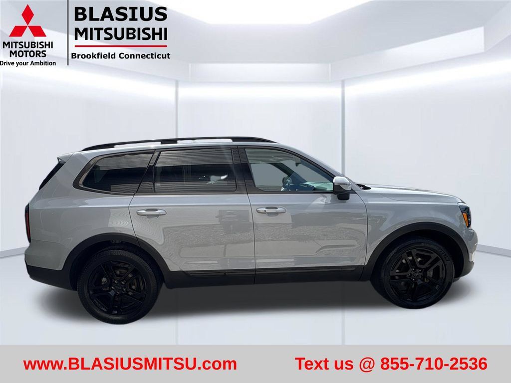 Used 2025 Kia Telluride EX X-Line AWD/4WD image 7