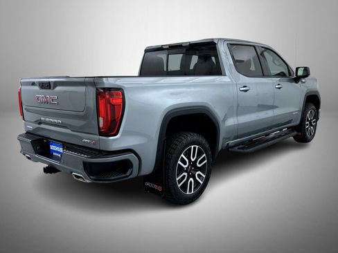 Used 2023 GMC Sierra 1500 AT4 w/ AT4 Premium Package AWD/4WD image 5