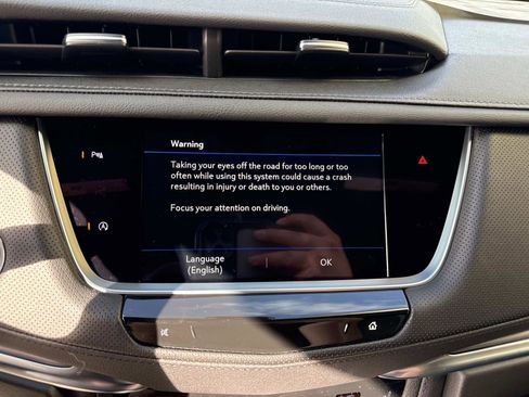 New 2026 Cadillac XT5 Luxury w/ LPO, Floor Liner Package image 26