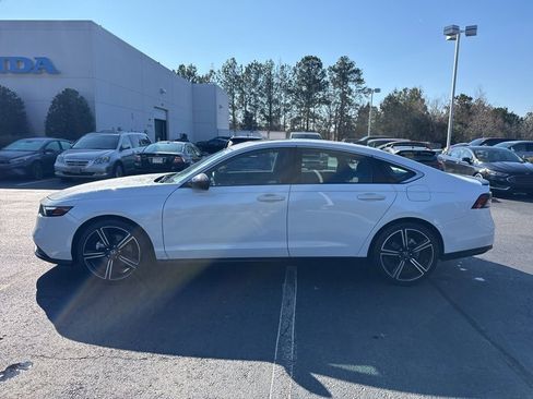 Certified 2023 Honda Accord Sport image 6