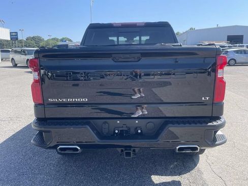 Used 2025 Chevrolet Silverado 1500 LT Trail Boss w/ Convenience Package II AWD/4WD image 5