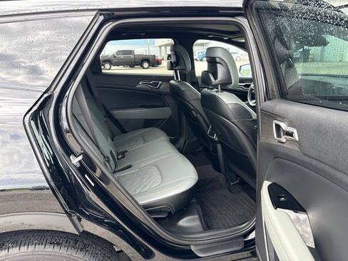 Used 2023 Kia Sportage X-Line w/ X-Line Premium Package AWD/4WD image 17