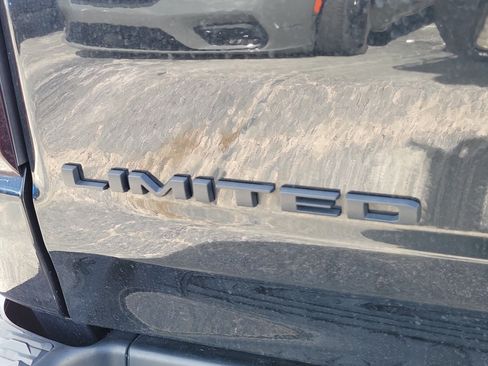 Used 2023 RAM 1500 Limited AWD/4WD image 11