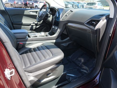 Used 2024 Ford Edge SEL w/ Convenience Package image 30