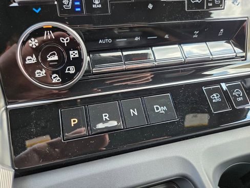 New 2026 Nissan Armada PRO-4X AWD/4WD image 8