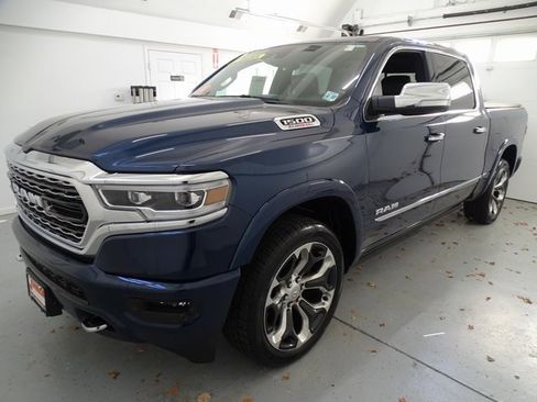 Certified 2022 RAM 1500 Limited w/ Body Color Bumper Group image 18