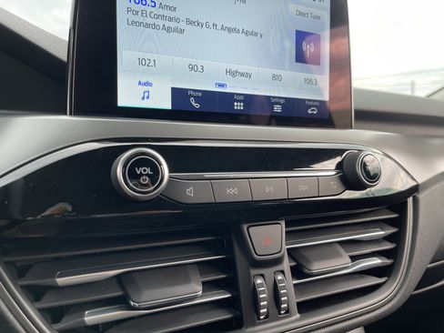 Used 2024 Ford Escape Active image 26