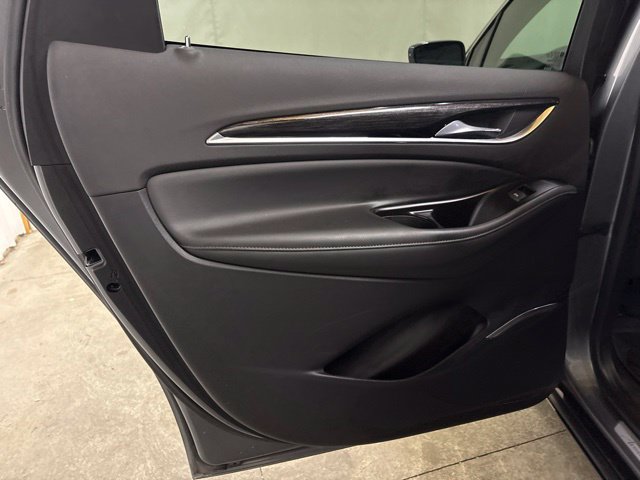 Used 2019 Buick Enclave Avenir w/ Avenir Technology Package AWD/4WD image 28