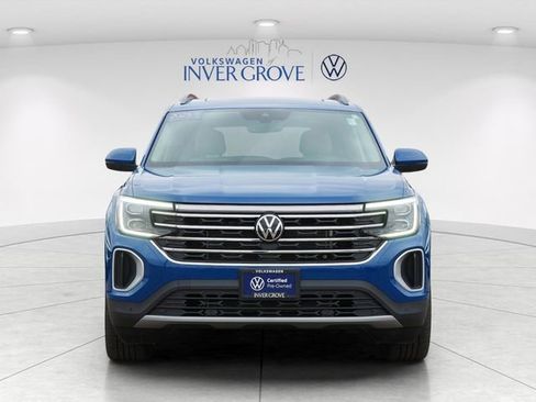 Certified 2025 Volkswagen Atlas SE w/ Panoramic Sunroof Package AWD/4WD image 2