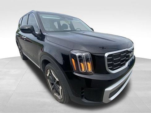 Used 2024 Kia Telluride S AWD/4WD image 14