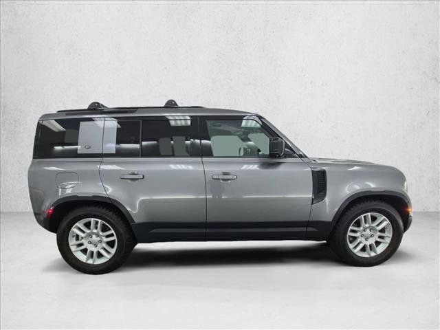 Used 2020 Land Rover Defender 110 S AWD/4WD image 4