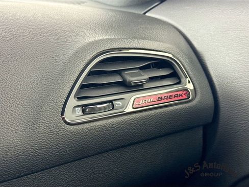 Used 2023 Dodge Challenger SRT Hellcat RWD image 31