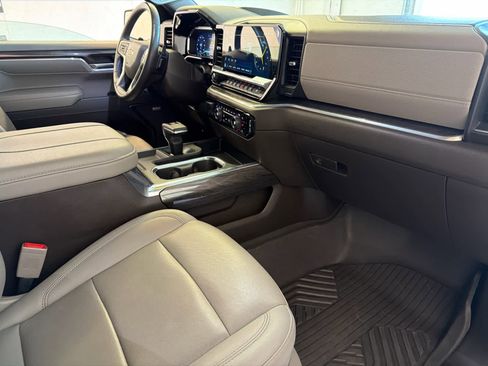 Used 2024 Chevrolet Silverado 1500 LTZ w/ LTZ Premium Package image 25