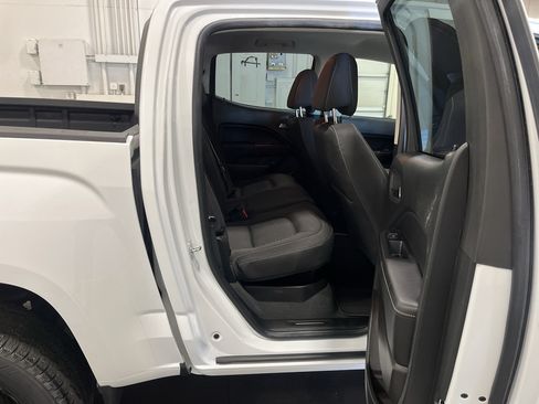 Used 2021 GMC Canyon Elevation w/ Trailering Package AWD/4WD image 16