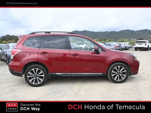 Used 2017 Subaru Forester 2.0XT Touring AWD/4WD image 5
