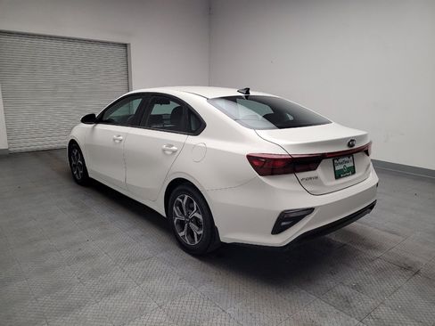 Used 2020 Kia Forte LXS FWD image 5