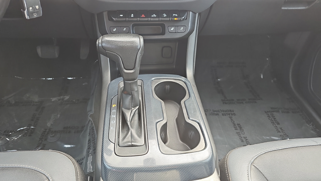 Used 2021 Chevrolet Colorado Z71 AWD/4WD image 18