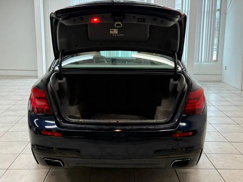 Used 2013 BMW 750i xDrive 750i xDrive Sedan 4D image 29