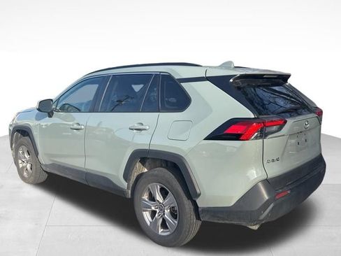Used 2023 Toyota RAV4 XLE FWD image 4