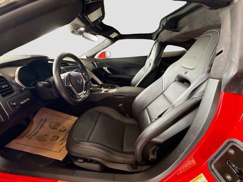 Used 2019 Chevrolet Corvette Z06 RWD image 22