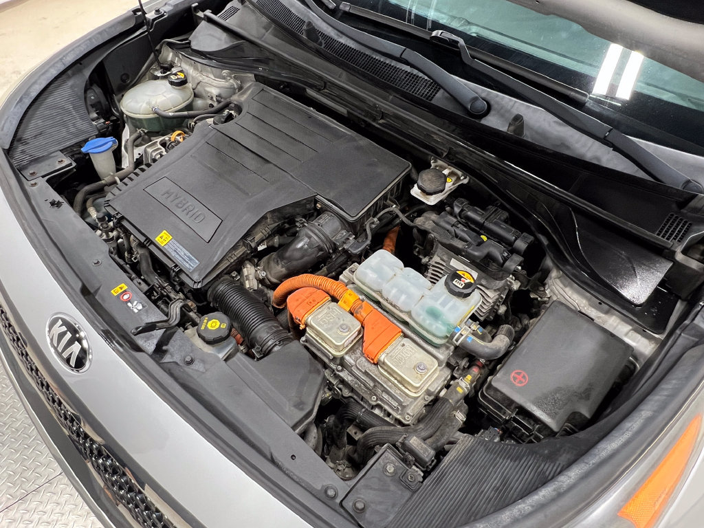 Used 2019 Kia Niro LX FWD image 27
