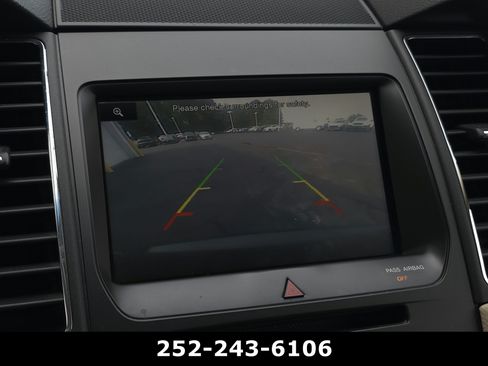 Used 2014 Ford Taurus SEL w/ Equipment Group 201A FWD image 24