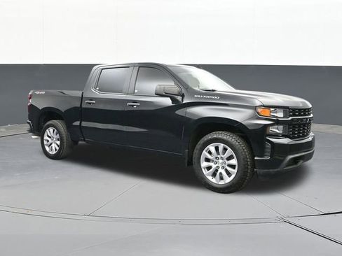 Used 2019 Chevrolet Silverado 1500 Custom w/ Custom Value Package image 20