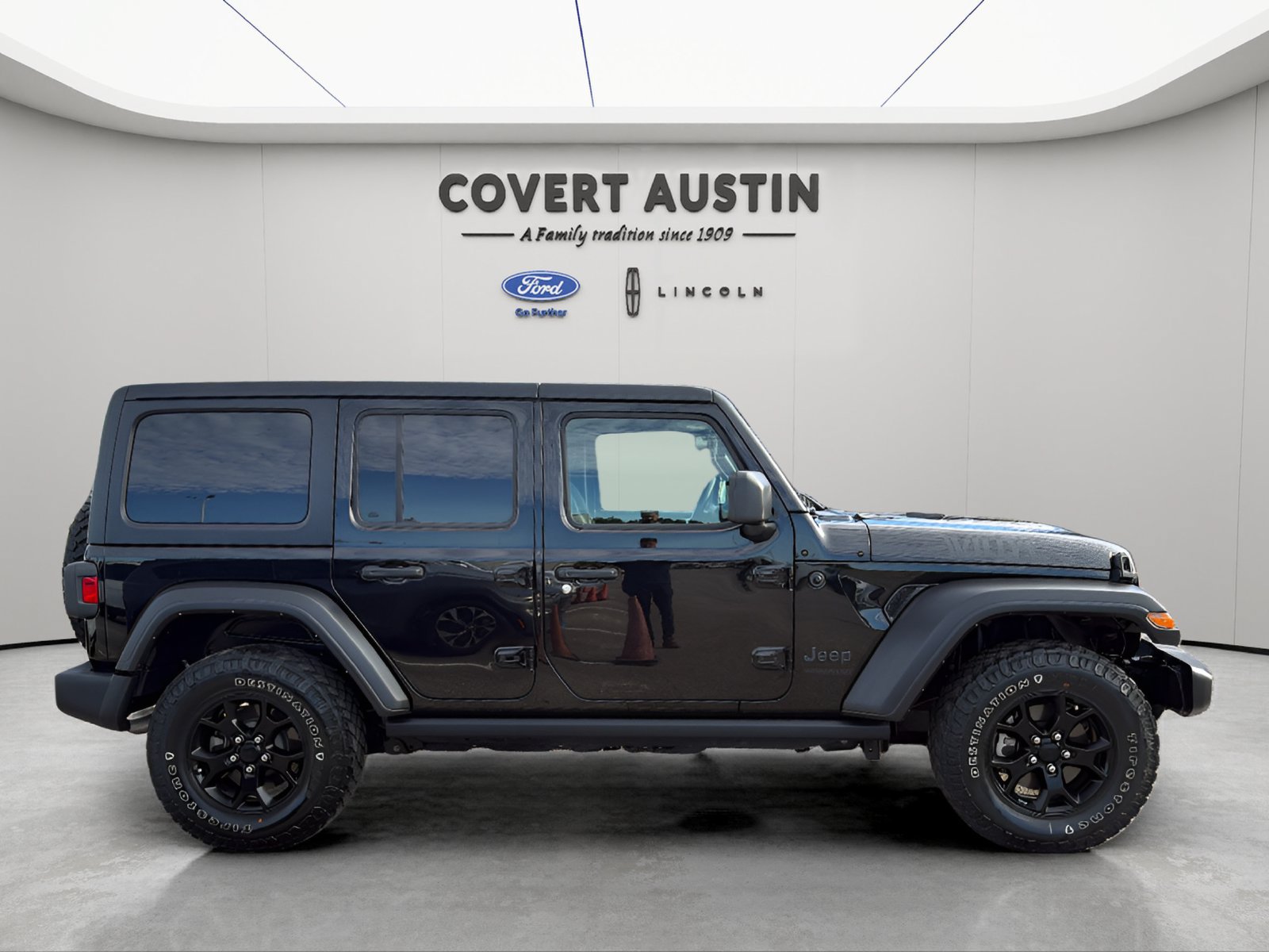 Used 2022 Jeep Wrangler Unlimited Sport AWD/4WD image 6
