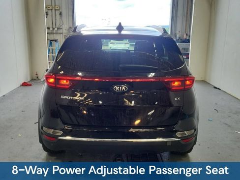 Used 2022 Kia Sportage EX w/ EX Technology Package AWD/4WD image 11