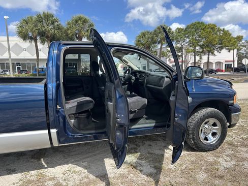 Used 2005 Dodge Ram 1500 Truck SLT w/ Trailer Tow Group image 18