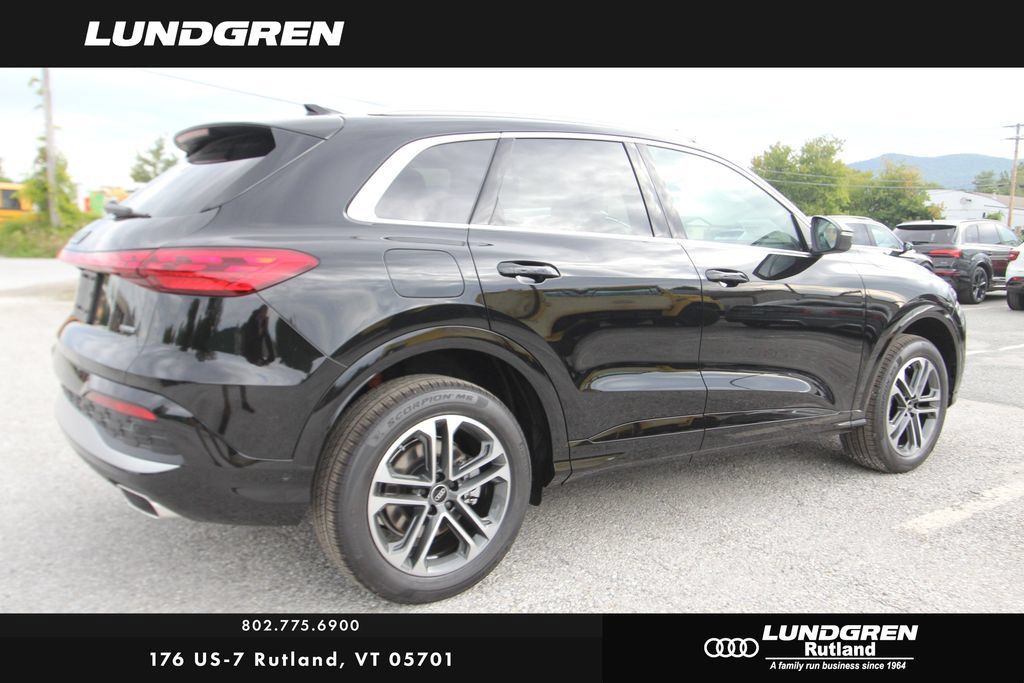 New 2026 Audi Q5 Premium AWD/4WD image 7