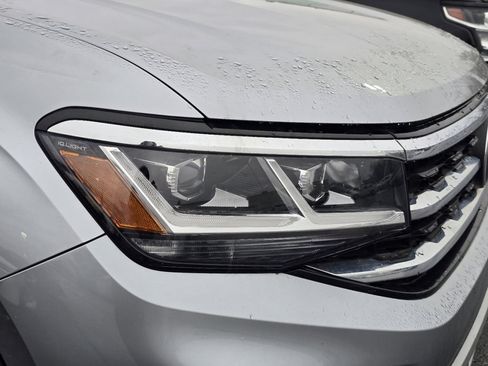 Used 2023 Volkswagen Atlas SE image 12