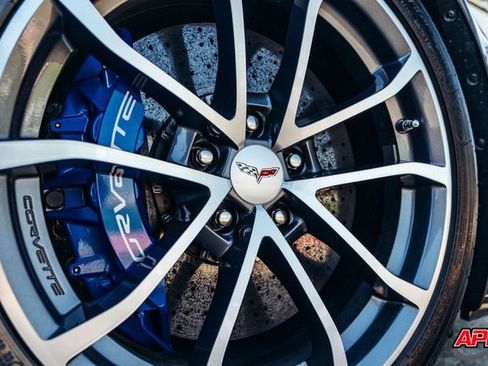 Used 2013 Chevrolet Corvette ZR1 w/ 3ZR Preferred Equipment Group RWD image 3