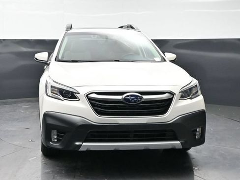 Used 2022 Subaru Outback Limited w/ Popular Package #2 AWD/4WD image 2