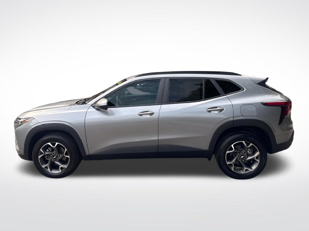 Used 2024 Chevrolet Trax LT FWD image 4