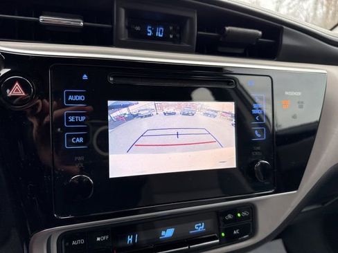 Used 2017 Toyota Corolla LE image 24