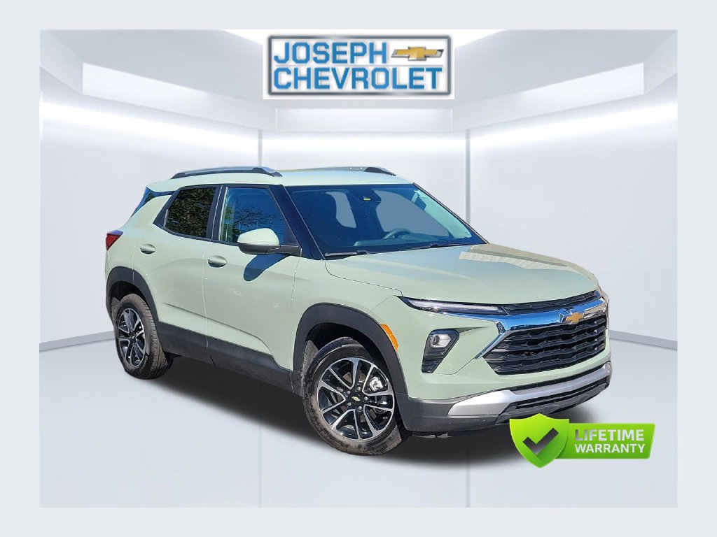 Used 2025 Chevrolet TrailBlazer LT FWD 360° Tour