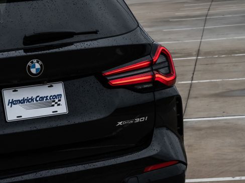 Certified 2023 BMW X3 xDrive30i w/ M Sport Package image 8