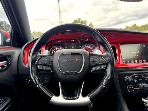 Used 2016 Dodge Charger SRT w/ Harman/Kardon Audio Group image 15