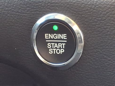 Used 2024 Ford Edge SEL w/ Convenience Package image 15