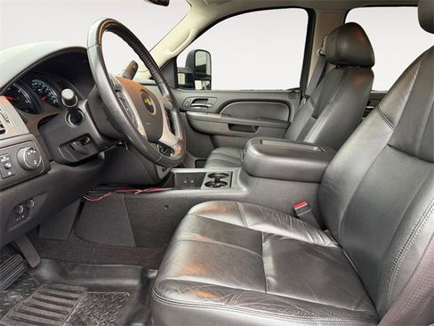 Used 2012 Chevrolet Silverado 2500 LTZ w/ Suspension Package, Off-Road image 9