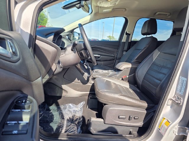 Used 2016 Ford Escape Titanium w/ Equipment Group 301A FWD image 21