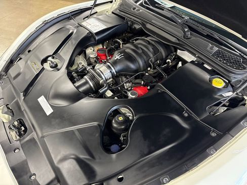 Used 2018 Maserati GranTurismo Sport image 57