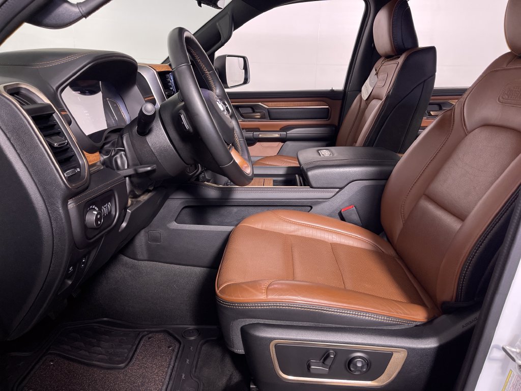 Used 2023 RAM 1500 Limited AWD/4WD image 12
