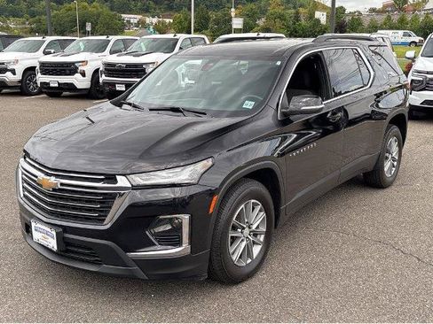 Used 2022 Chevrolet Traverse LT w/ LPO, Floor Liner Package AWD/4WD image 26