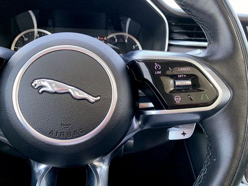 Used 2022 Jaguar F-PACE S AWD/4WD image 19